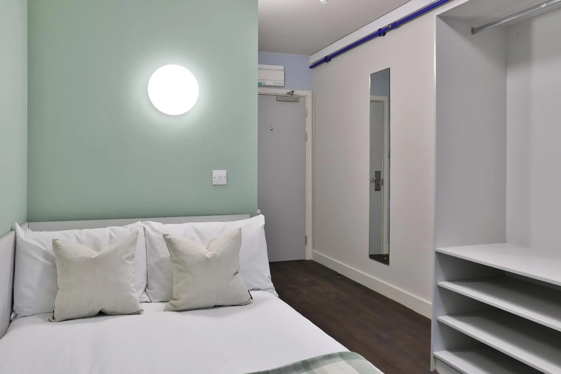 Quayside Court, Newcastle – Silver Ensuite