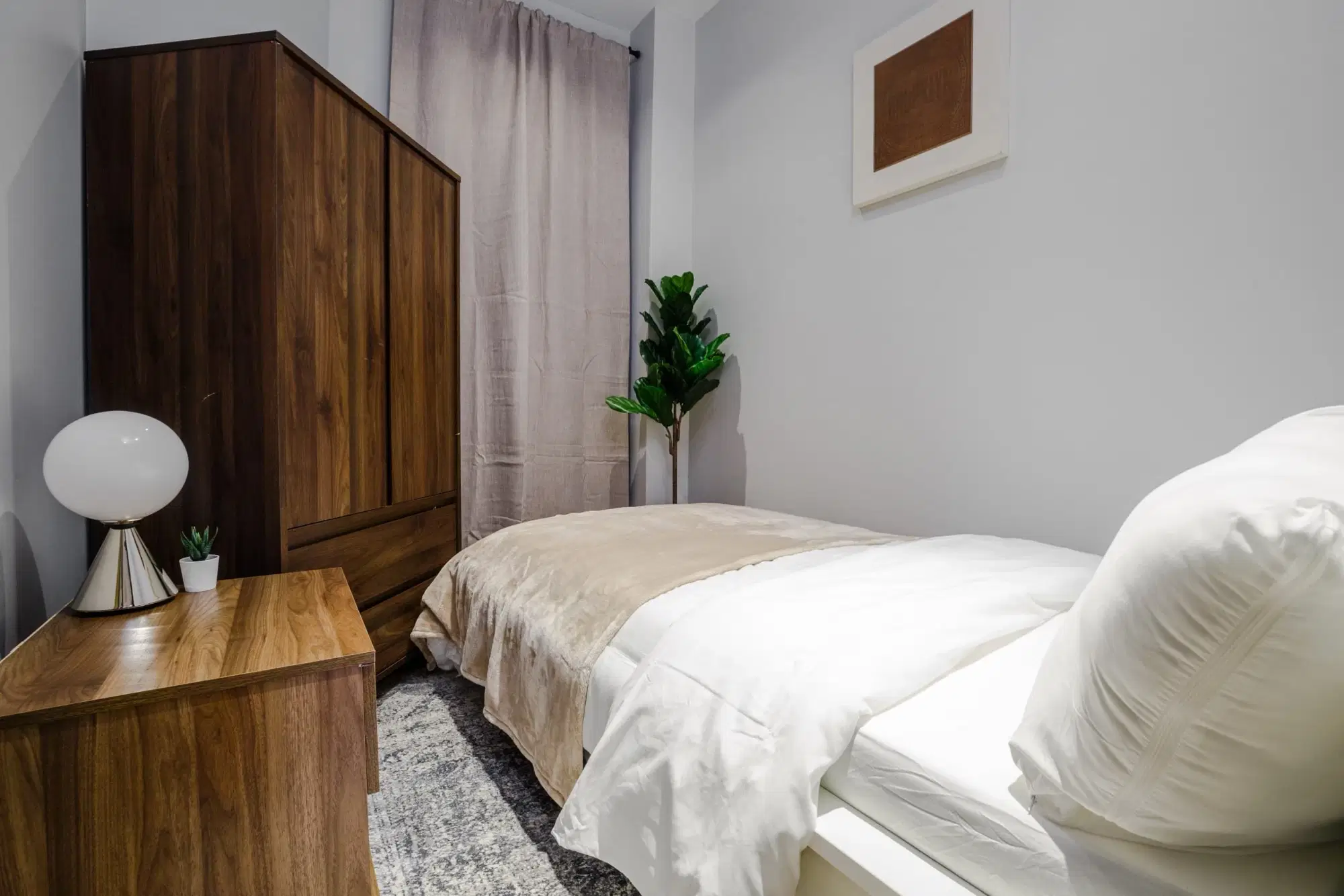 June Homes 10128, New York – #158C: Upper East Side