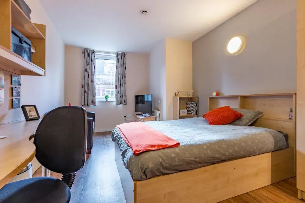 The Pinnacles, Sheffield – Classic 5 Bed Ensuite Accessible