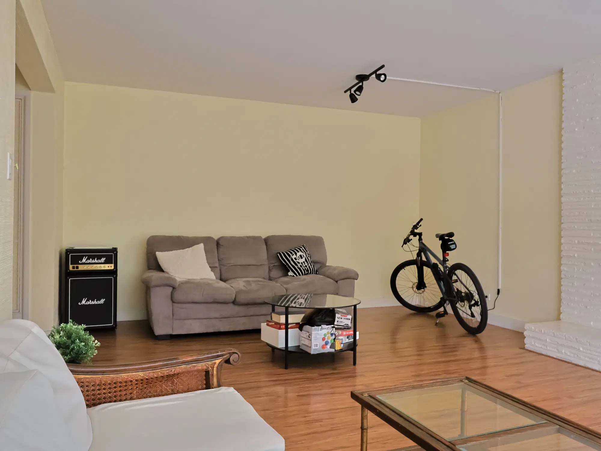 988 W 32nd Ave, Vancouver – Amenities