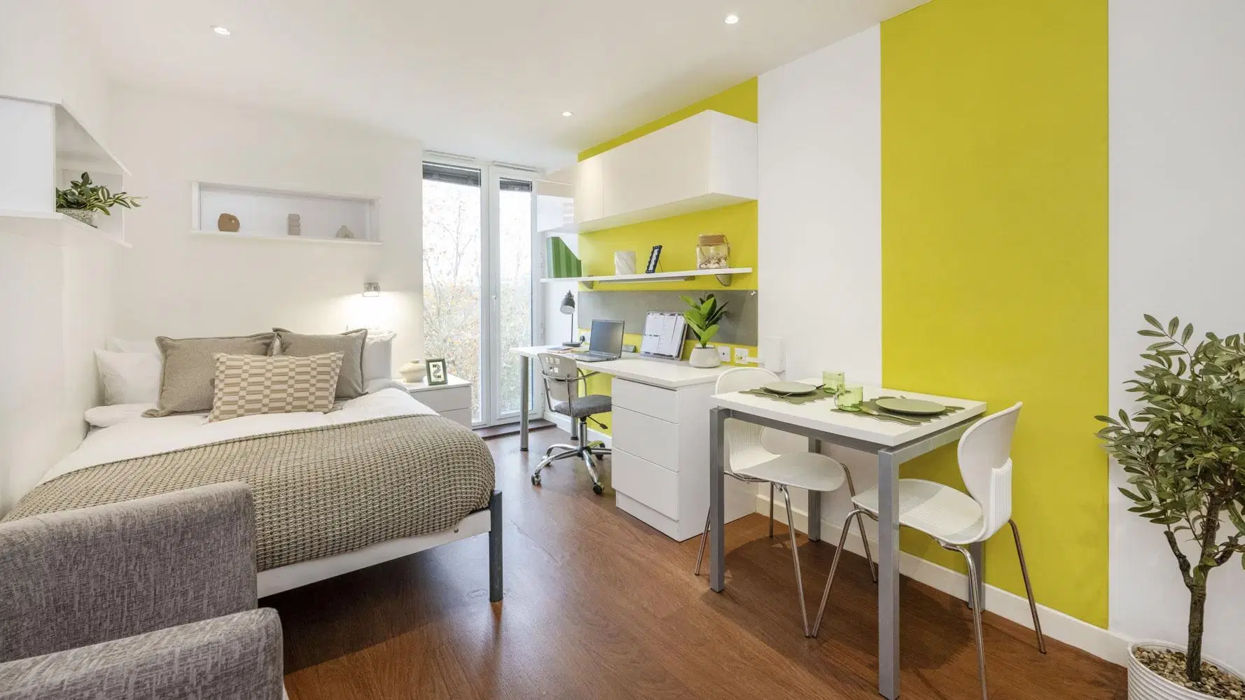 Griffon Studios, London – Standard Studio Silver