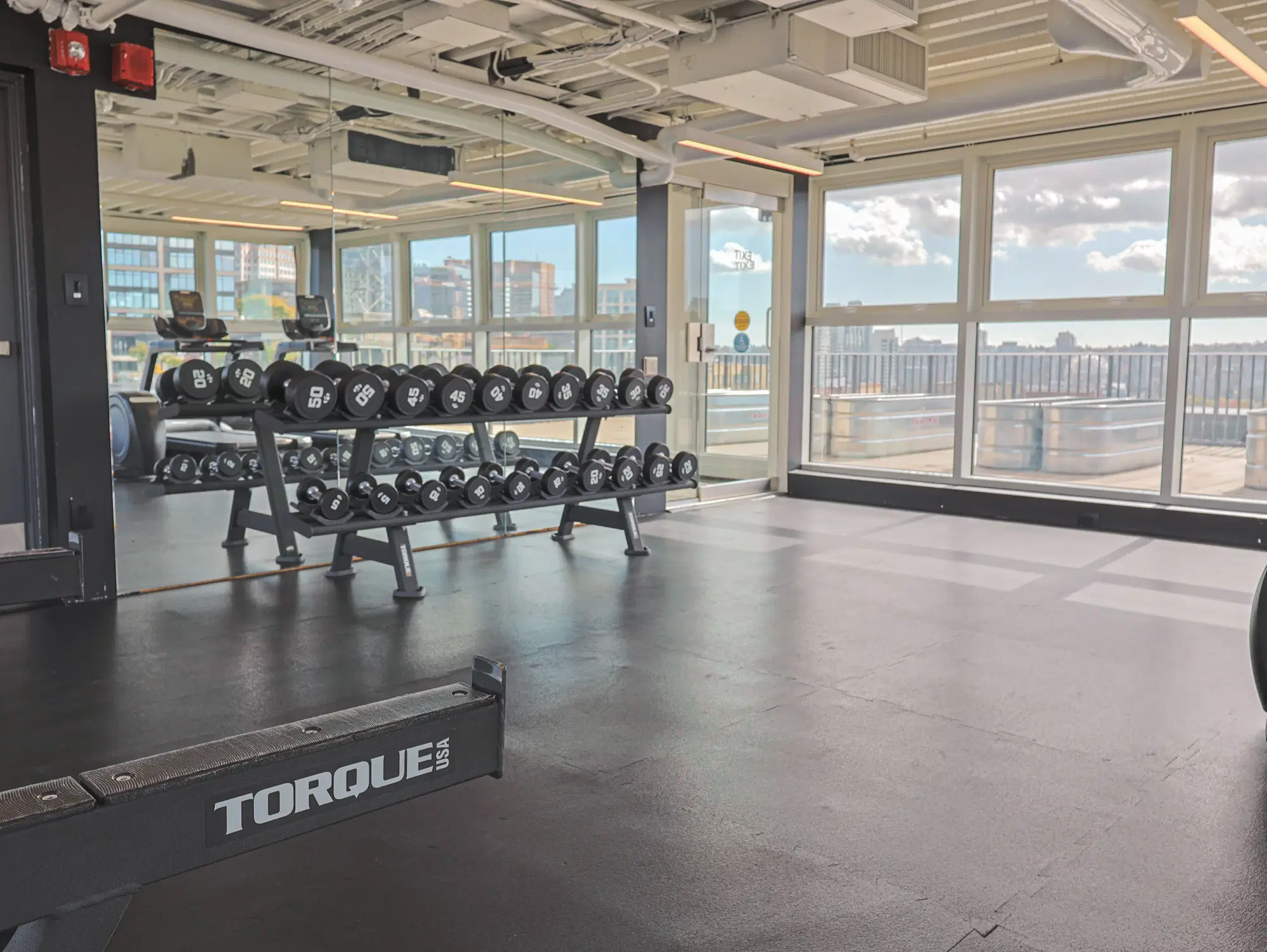 23 W Cordova St, Vancouver – Amenities
