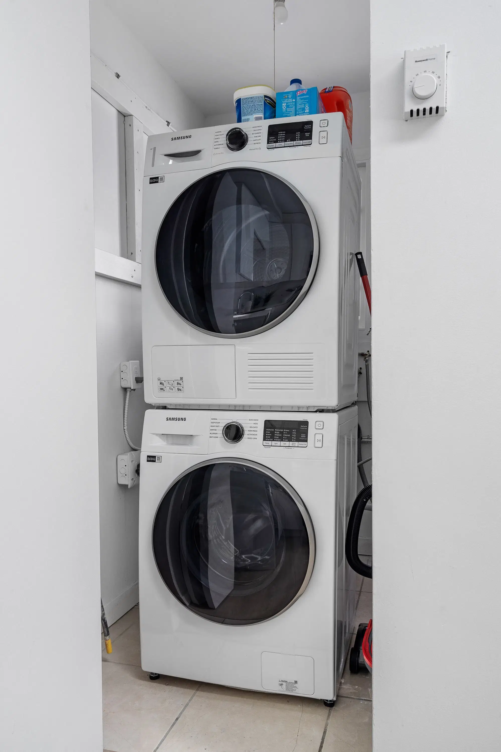 1169 Granville St, Vancouver – Amenities