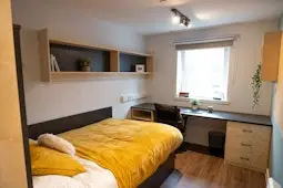 Portsburgh Court, Edinburgh – Ensuite Silver - City View