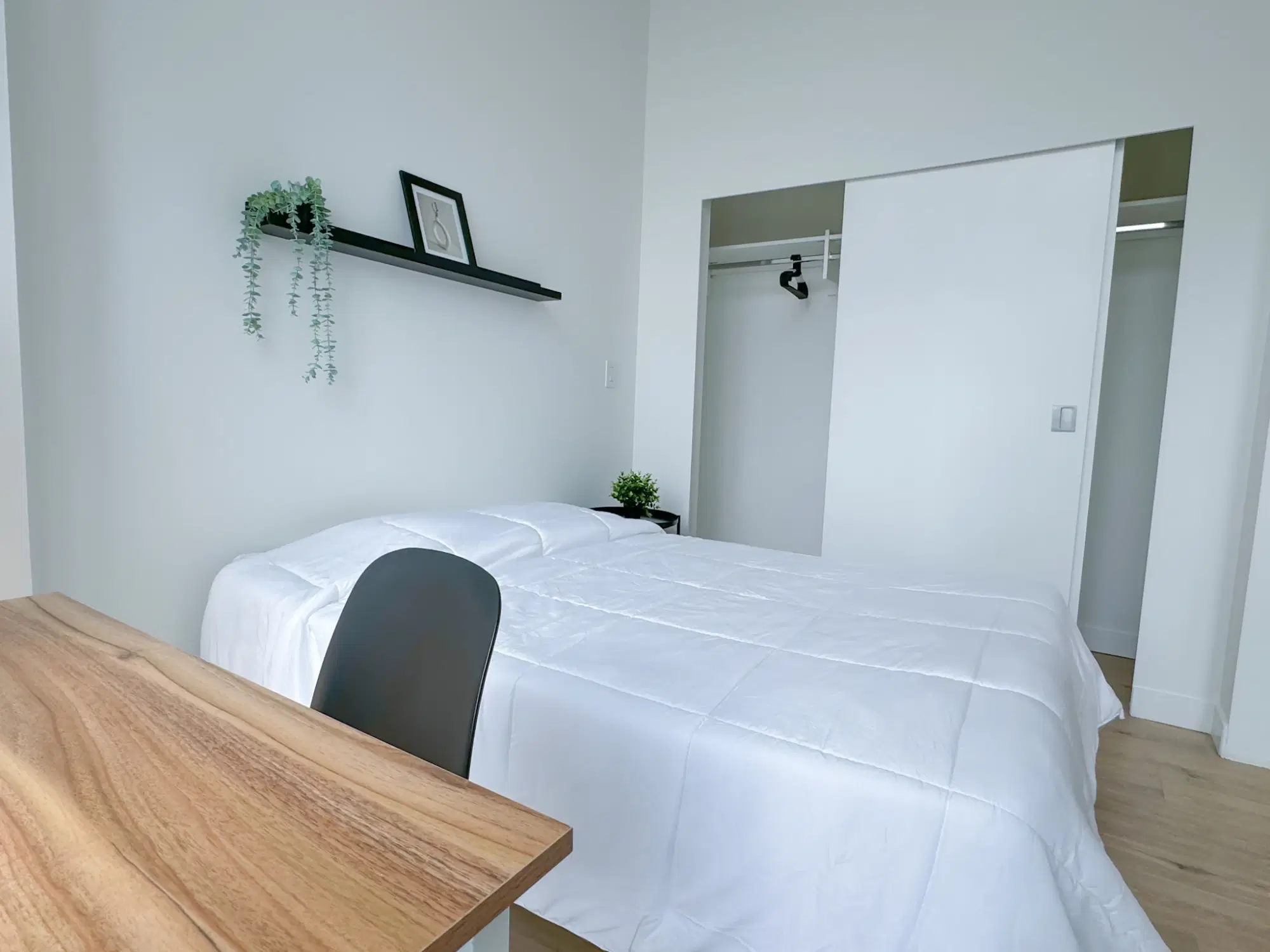 1477 Continental St, Vancouver – Catavina Room (4 Bed 2 Bath)