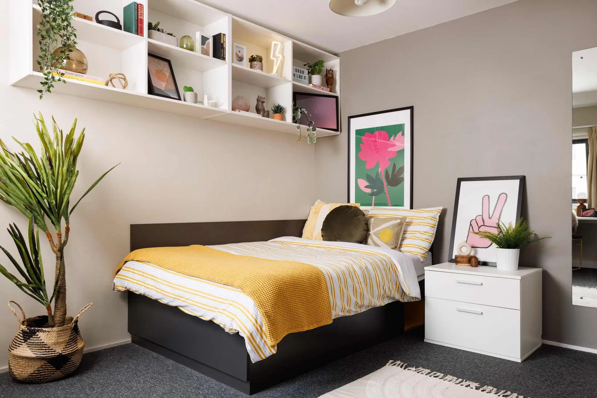 Exchange Works, Sheffield – Silver En suite