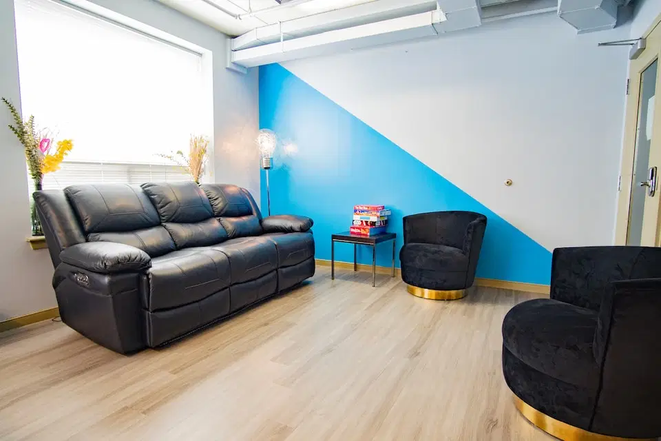 HH Cresmont, Baltimore – Common Area