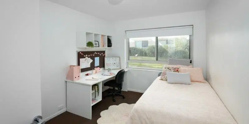 UniLodge @ UC - Campus West, Canberra – Guginya - 5 Bedroom Apartment