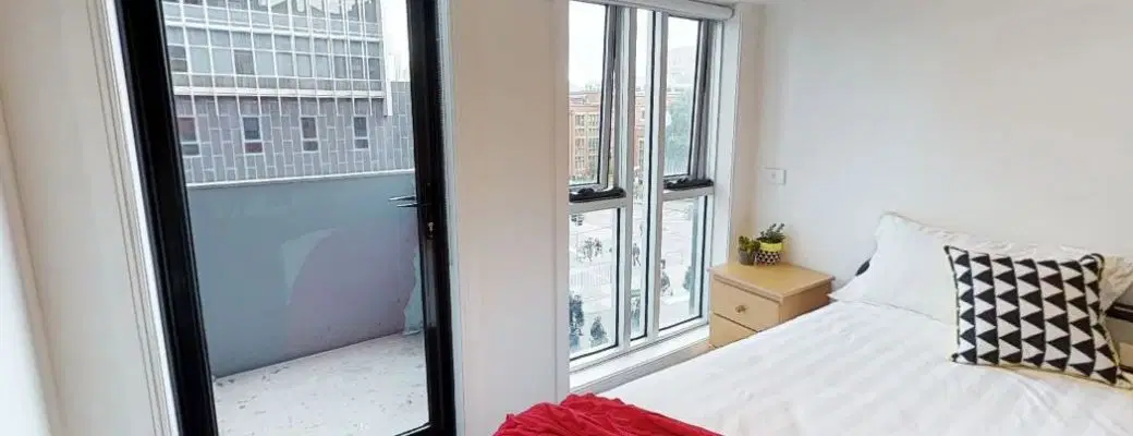Student Living - 740 Swanston, Melbourne – Studio Double Bed