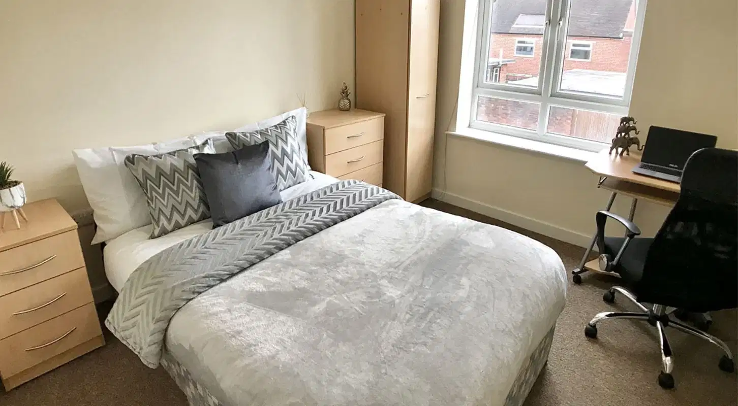 Hassells Bridge Apartments, Newcastle Under Lyme