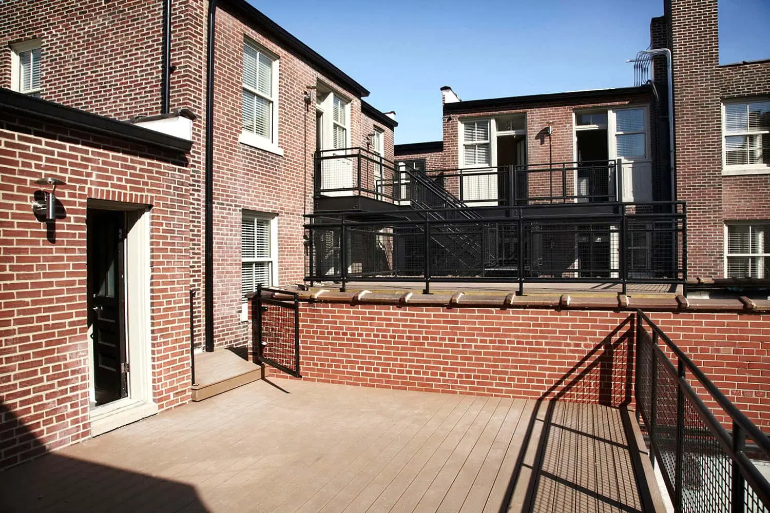 Argyle, St. Louis – Exterior