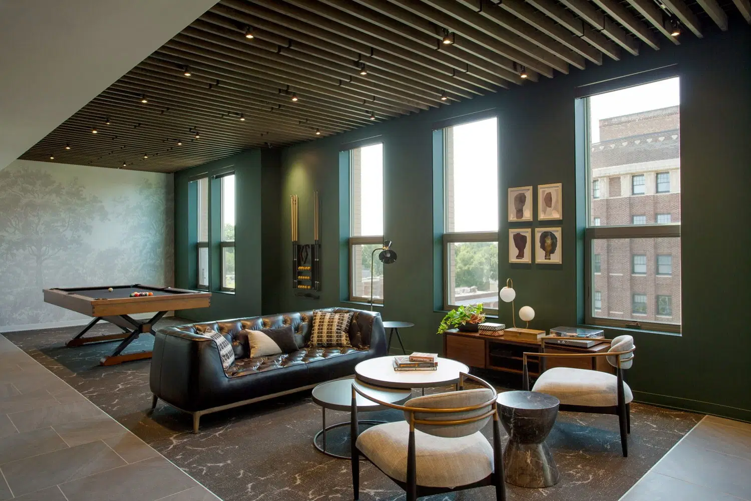 520 East, Kansas – Common Area