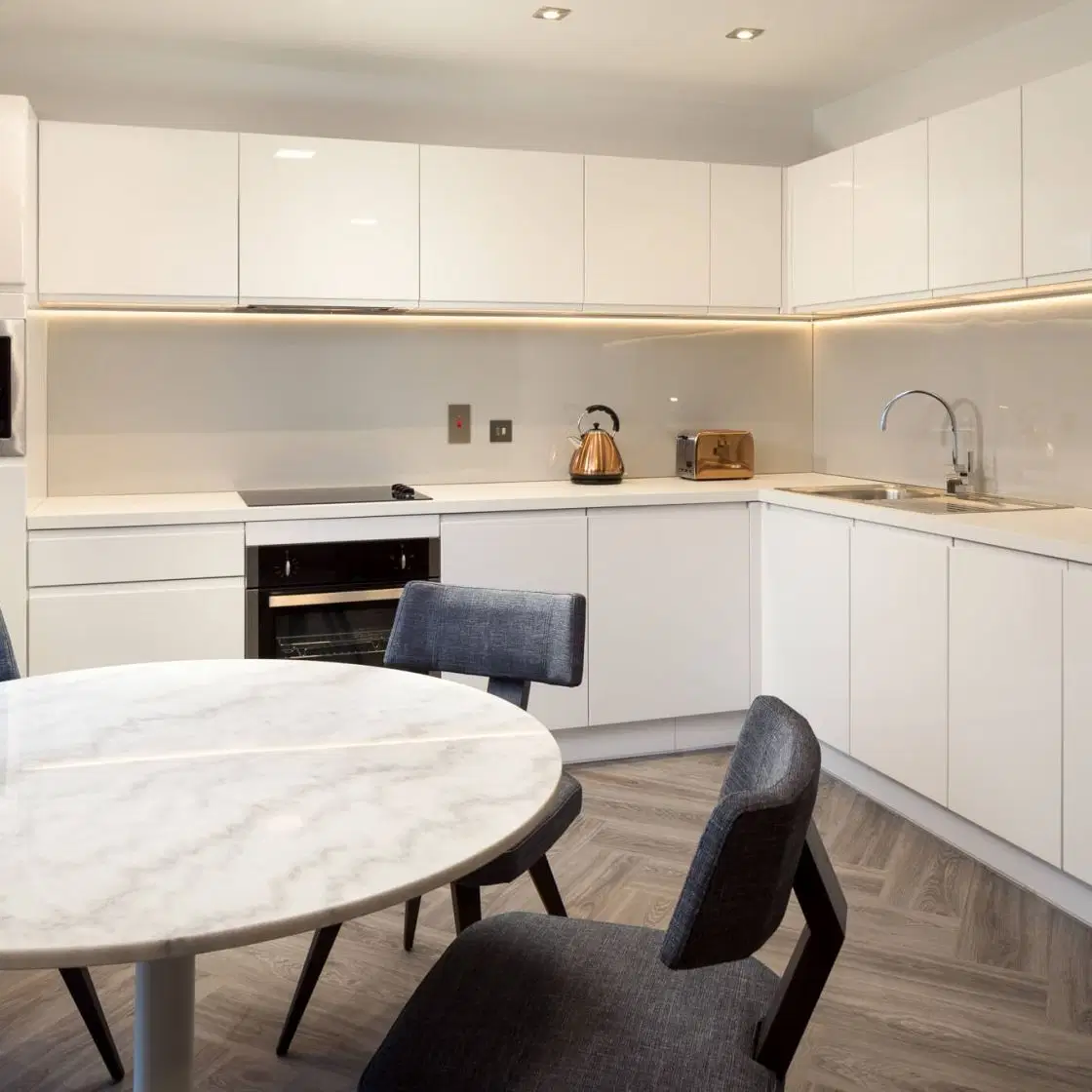 Iconinc London Stratford, London – Kitchen