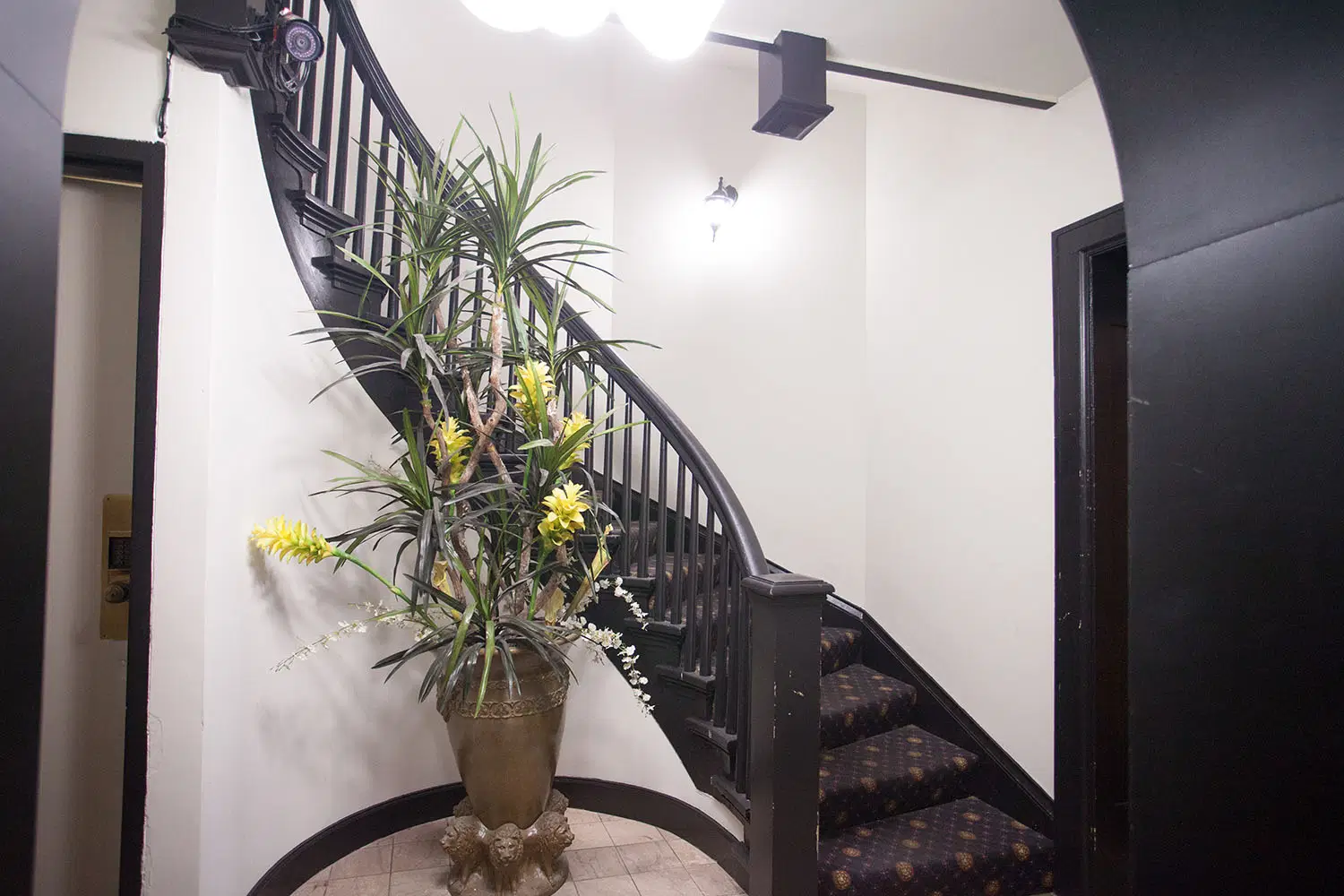 Kingsbury, St. Louis – Common Area