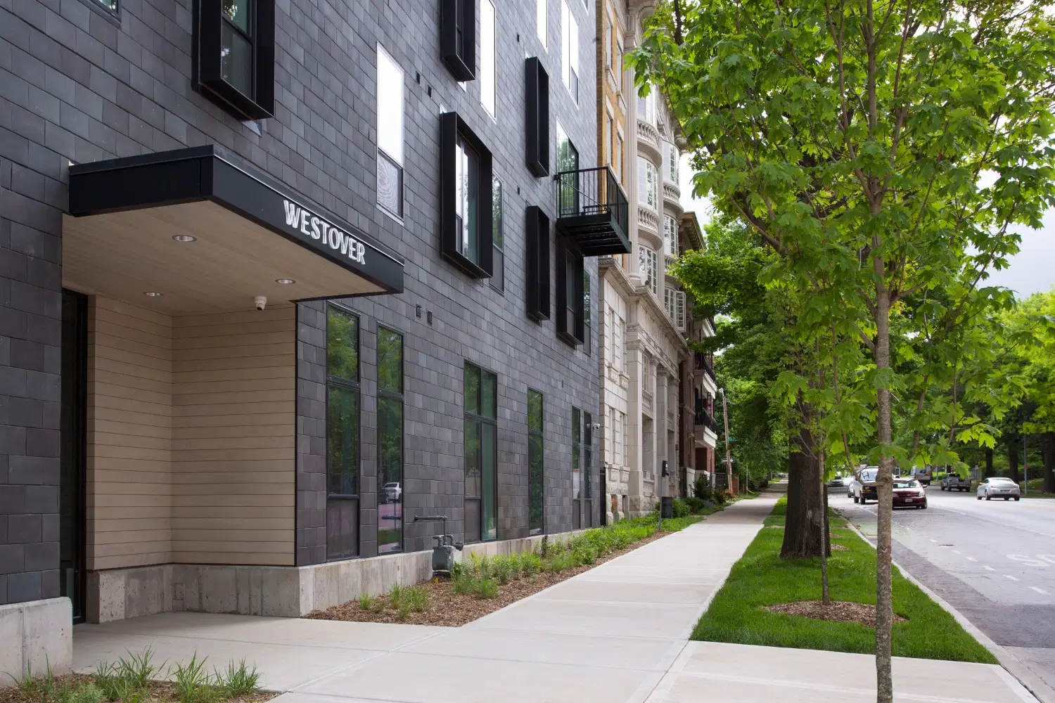 Westover At The Crosswalks, Kansas City – Exterior