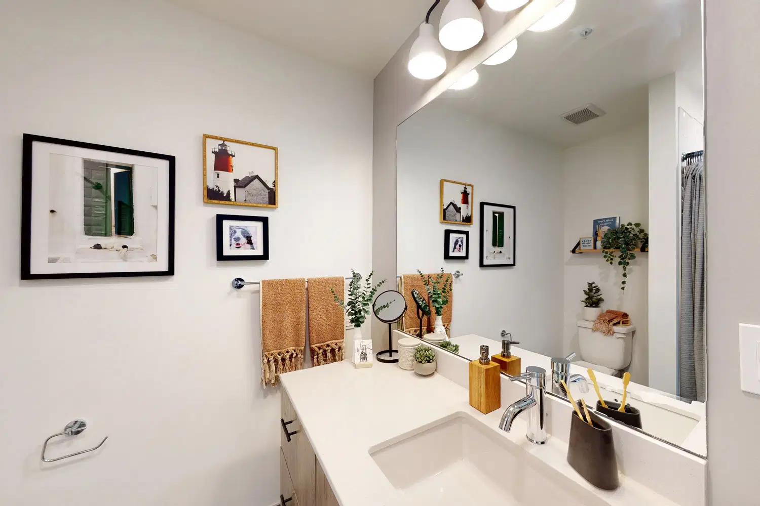 Westover At The Crosswalks, Kansas City – 1 Bed 1 Bath