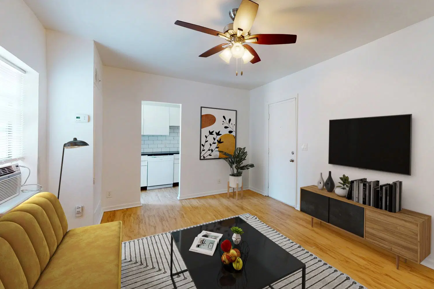 Del Monte, Kansas City – Amenities