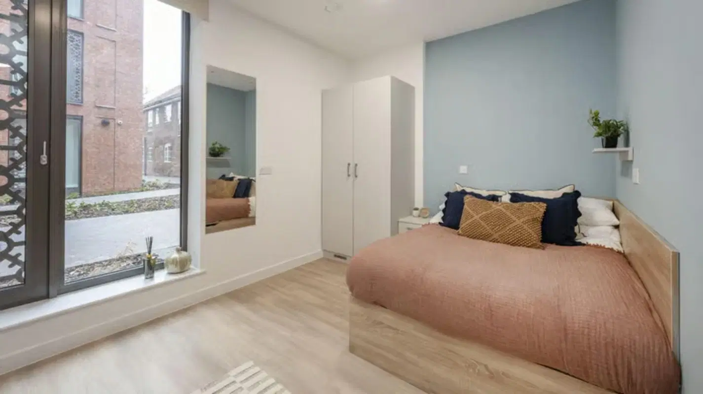 St Gabriels Court, Manchester – Premium Studio with Wet Room