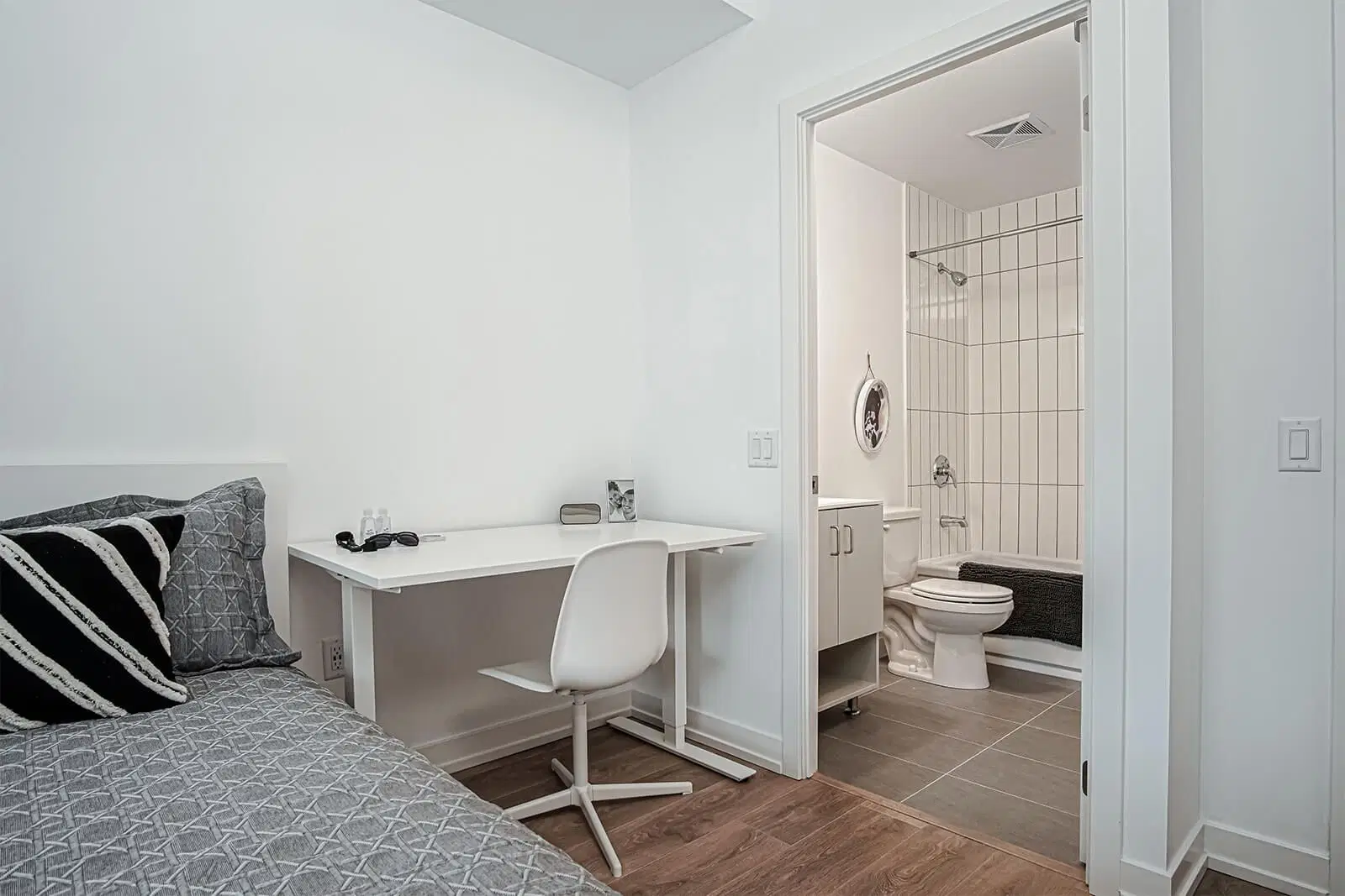 Unity Point, Kingston – Amenities