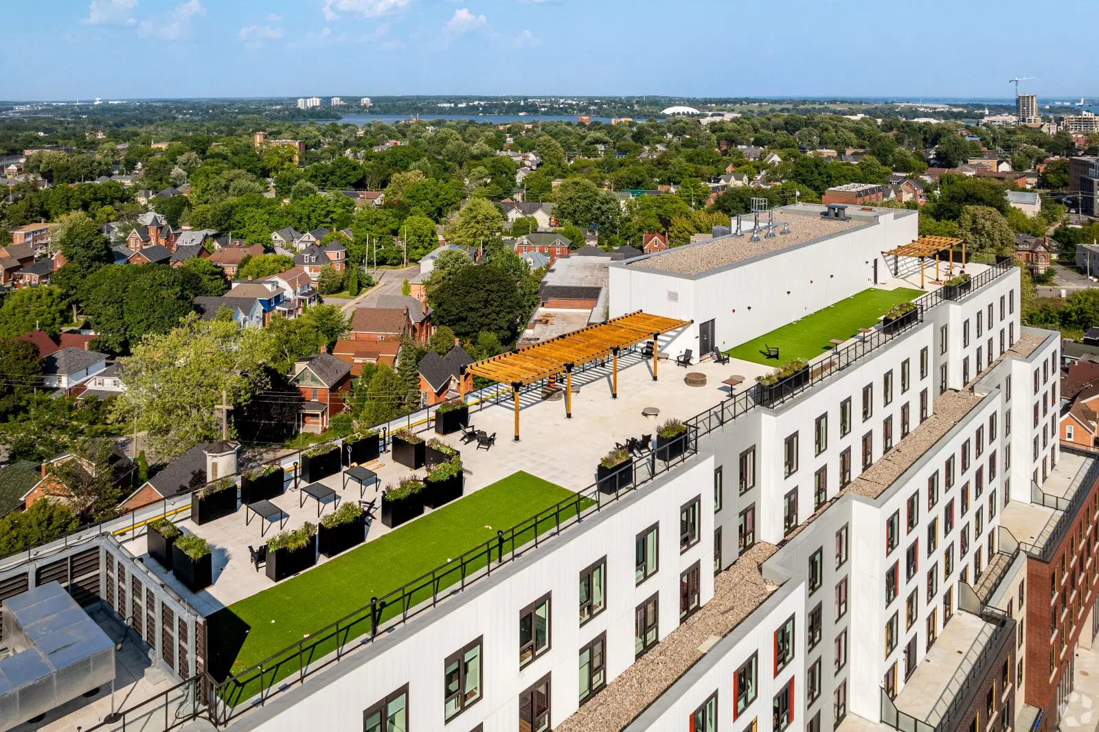 Geo Central, Kingston – Amenities