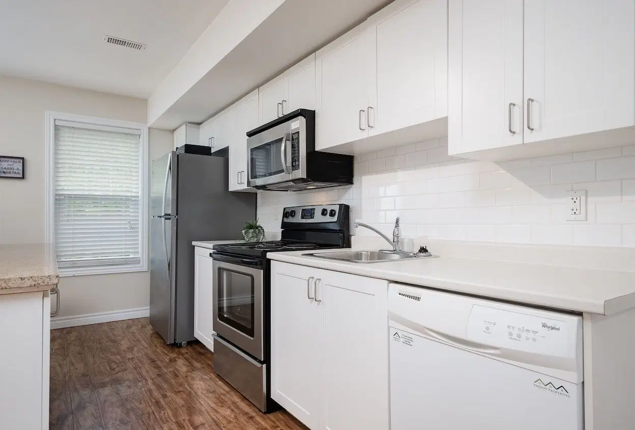 Geo Towns, Kingston – Kitchen