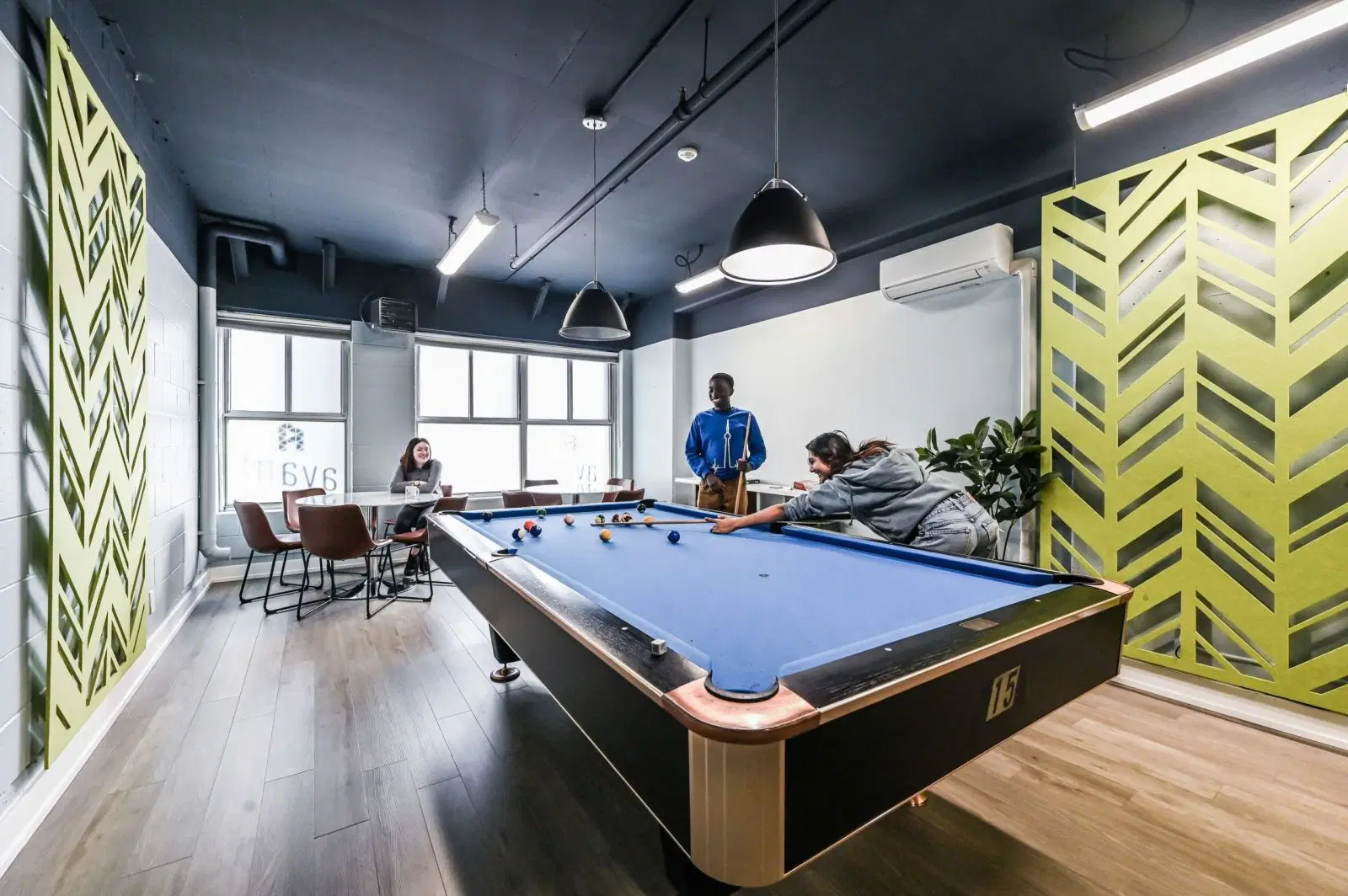 Avant, Toronto – Amenities