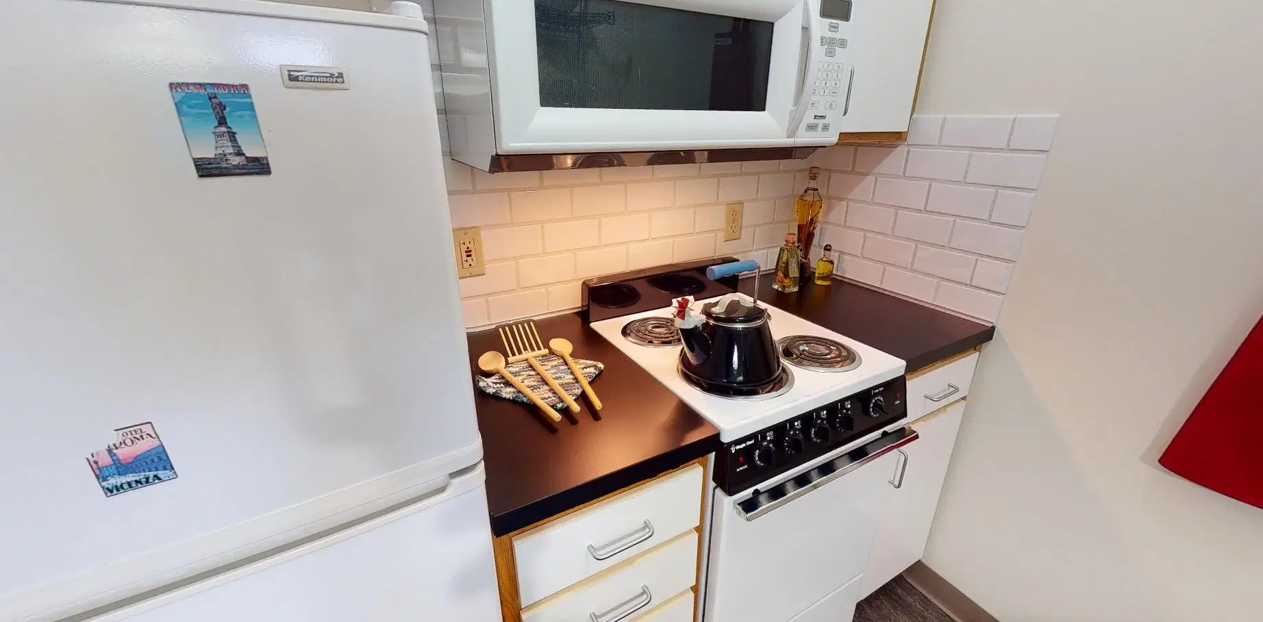 Century Towers, Kansas – 2 Bed 2 Bath