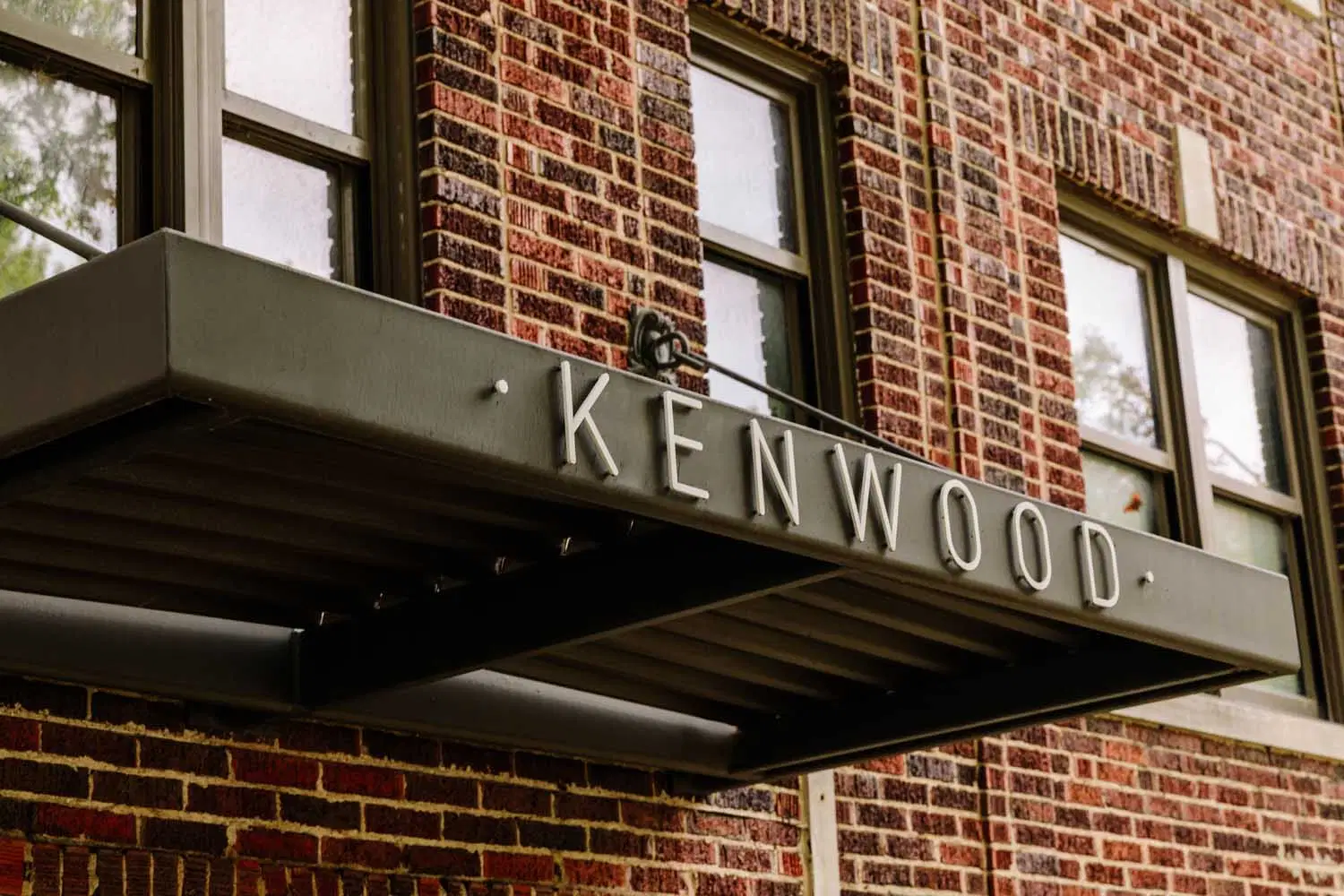 Kenwood, Kansas City – Exterior
