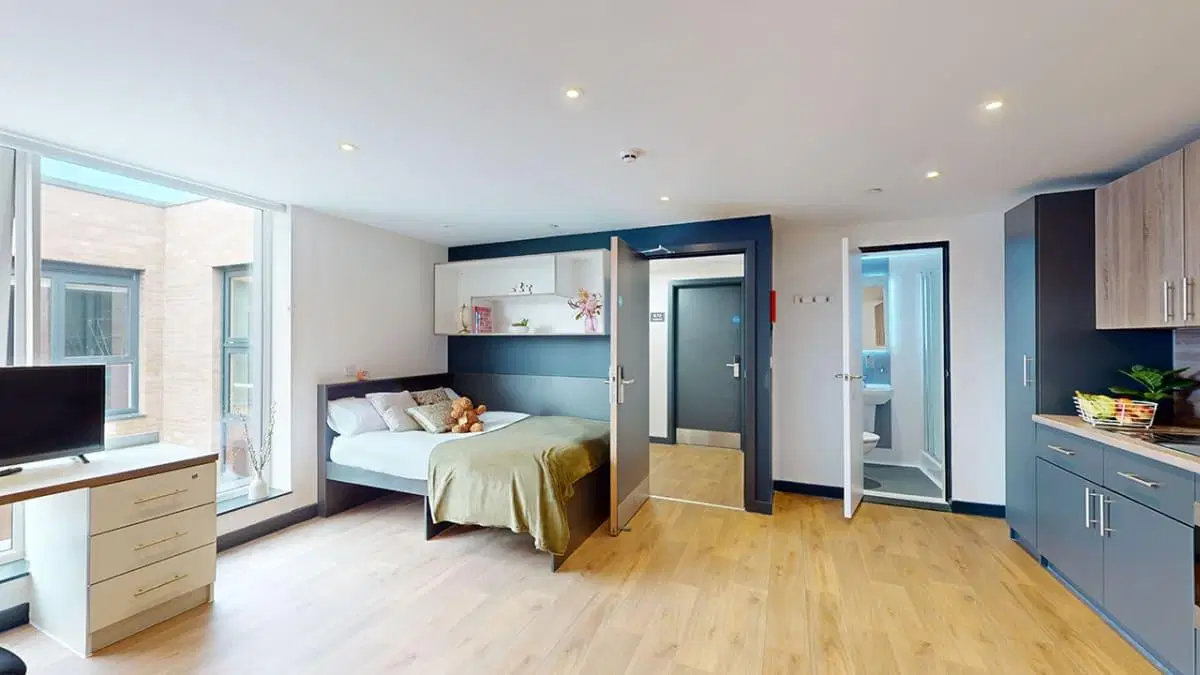Innovo House, Liverpool – Penthouse Deluxe Studio