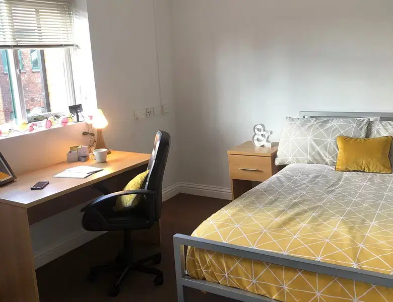 Solly House @ Central Place, Sheffield – Seven Bed House (Shared)