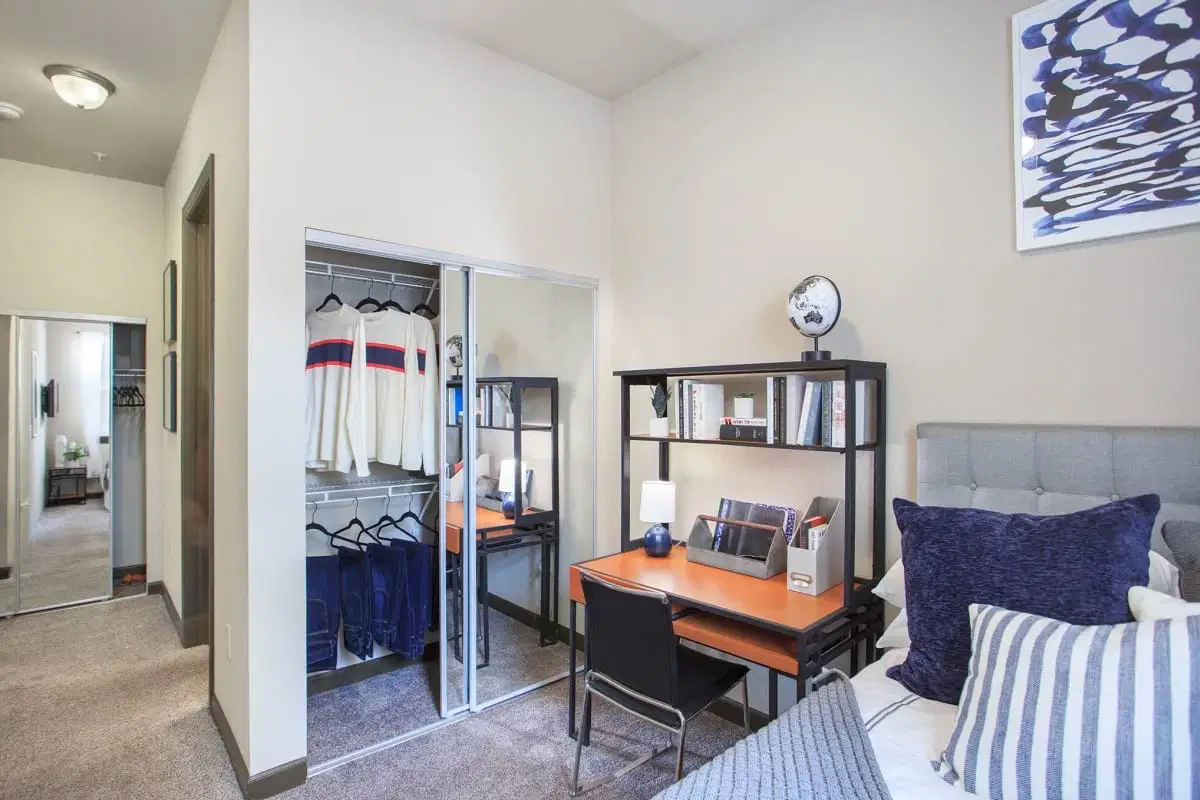 40Fifty Lofts, Tampa – Bedroom