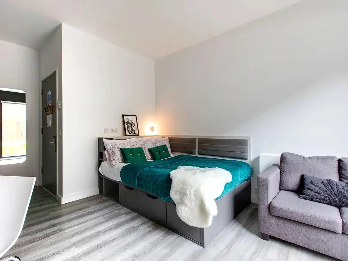 Yugo Highfield Park, Dublin – Classic Studio