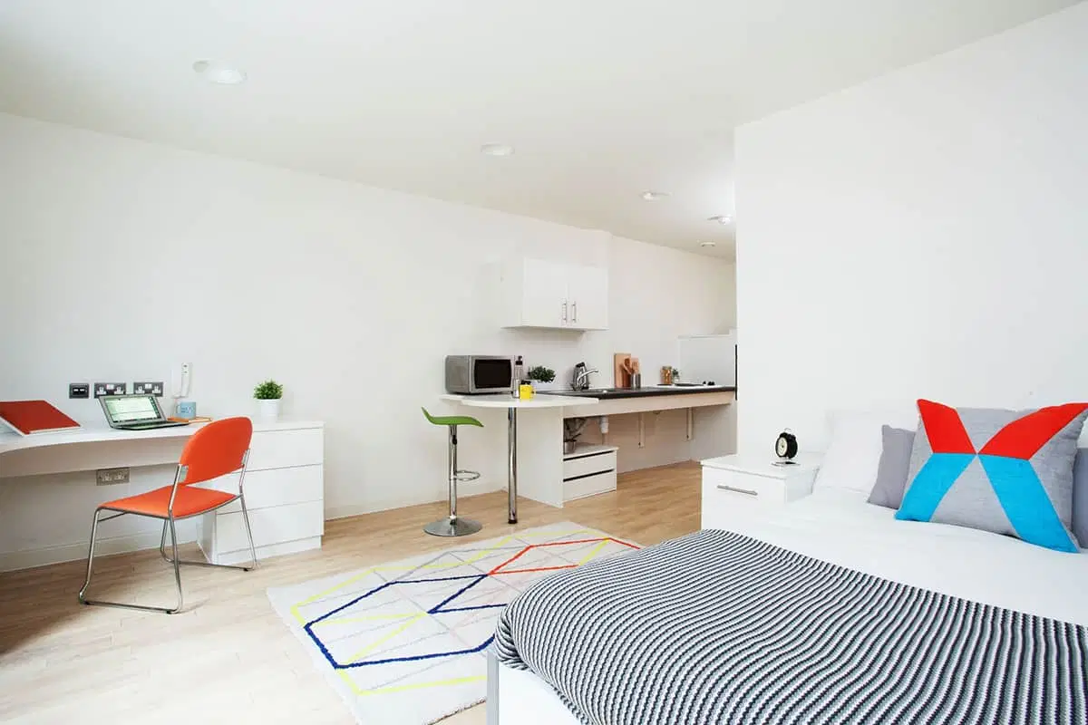 GoBritanya Kirby Street Residence, London