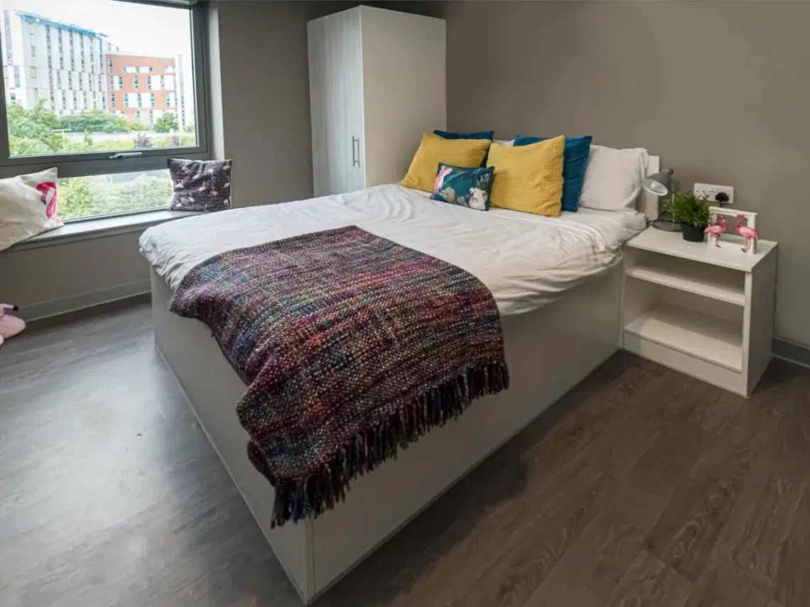 Scotway House, Glasgow – One Room Apartment