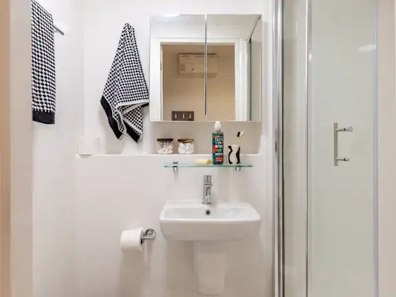 Glassworks, Bristol – Garden En Suite