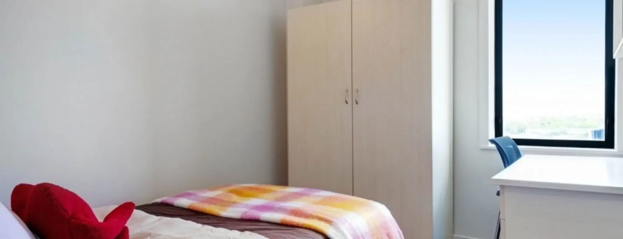 UniLodge Wellesley Apartments, Auckland – 4 Bedroom Apartment Superior Large