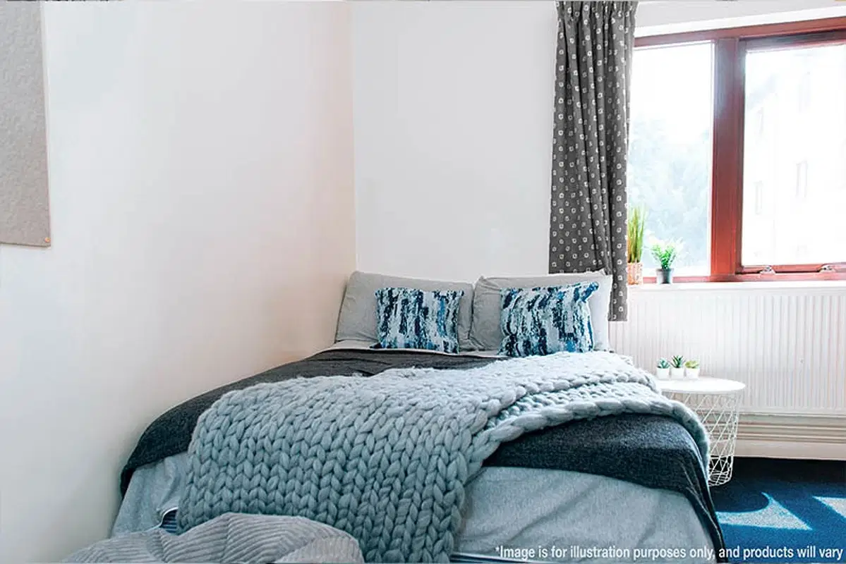 Oxley Residence, Leeds – Standard Ensuite