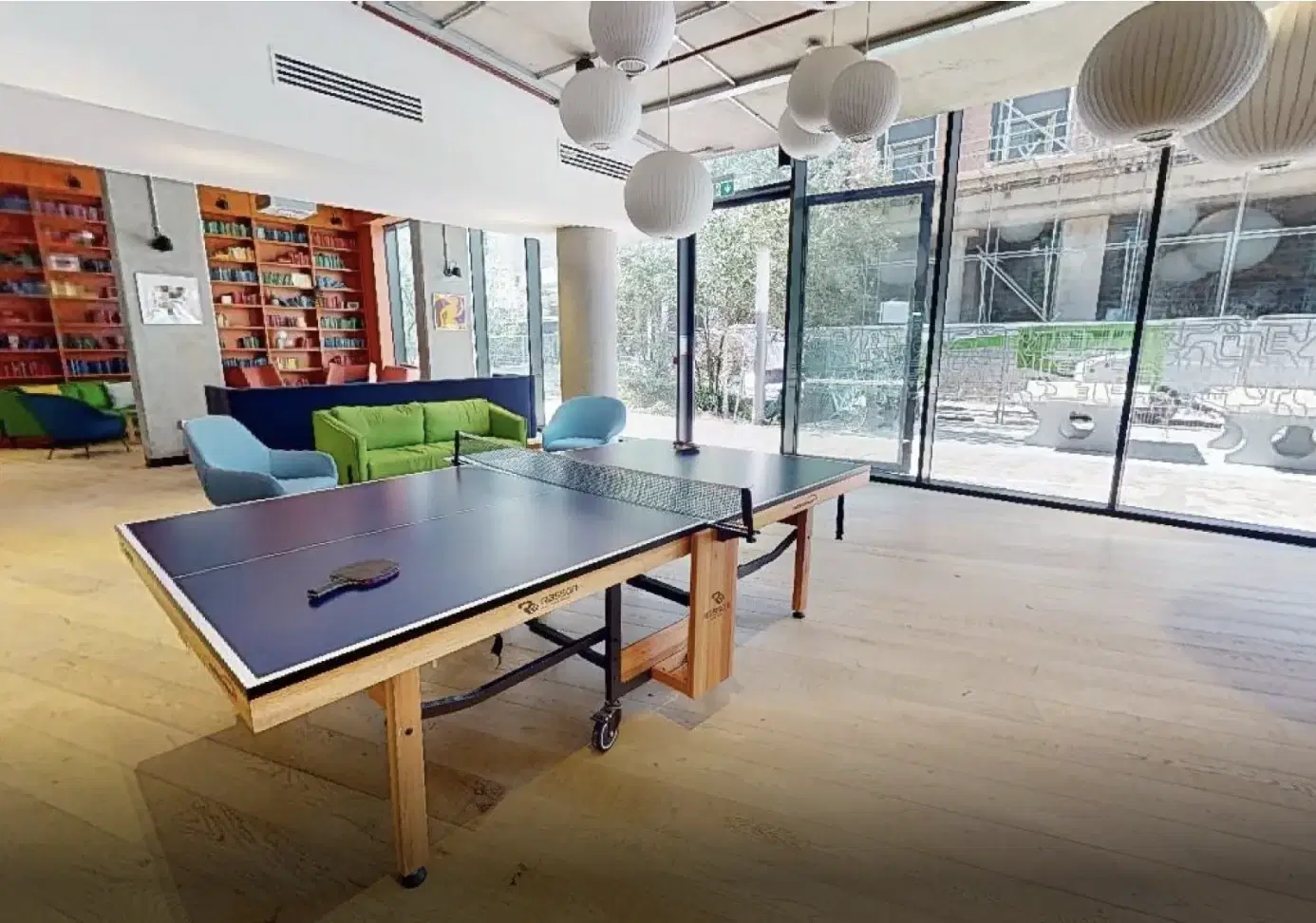 iQ Brighton, Brighton – Amenities