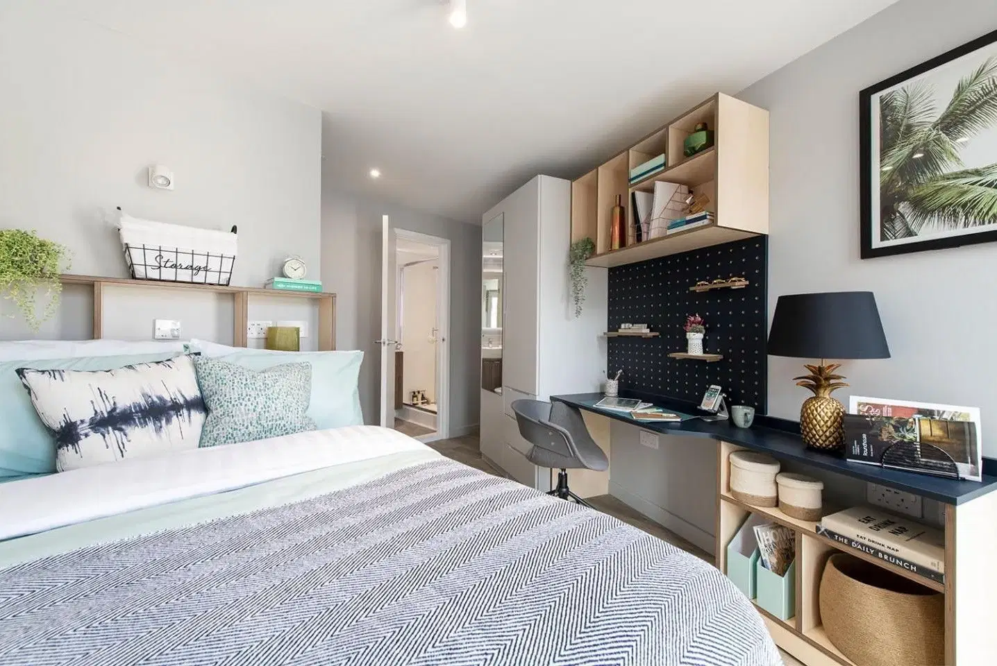 Silk Mill, Edinburgh – 8 Bed Standard Ensuite