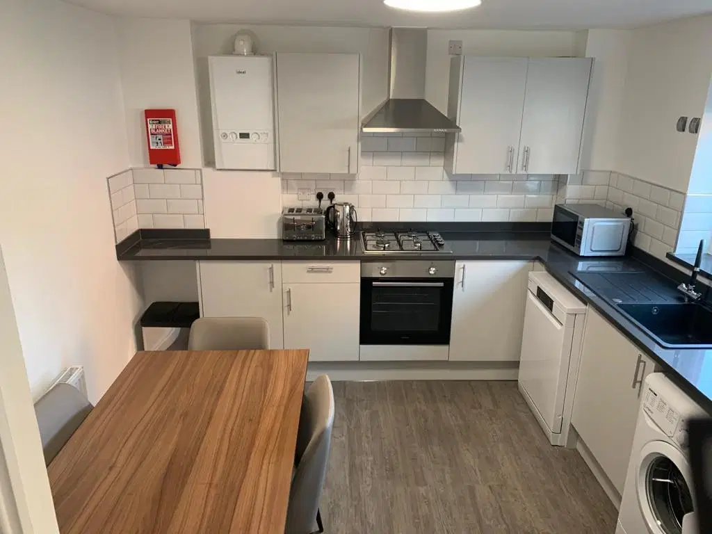 Welton Road, Leeds – Kitchen