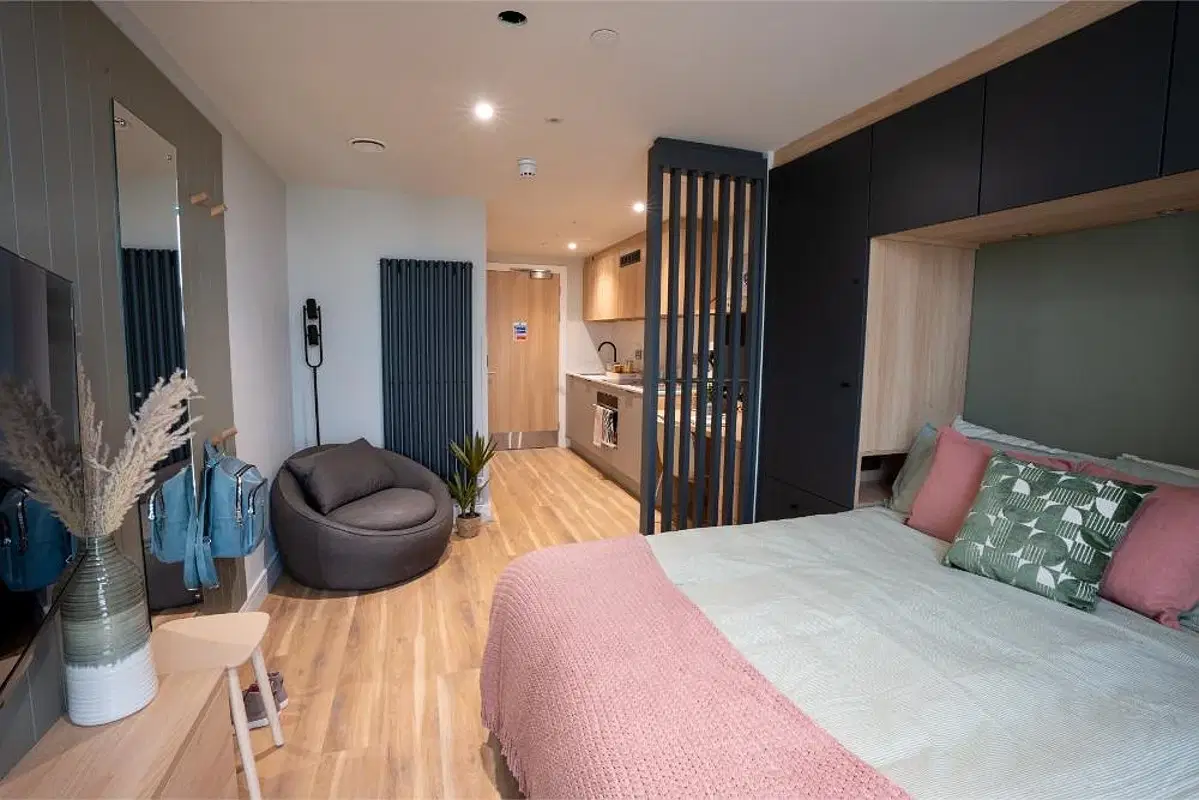 Fusion Brent Cross Town, London – Premium Studio