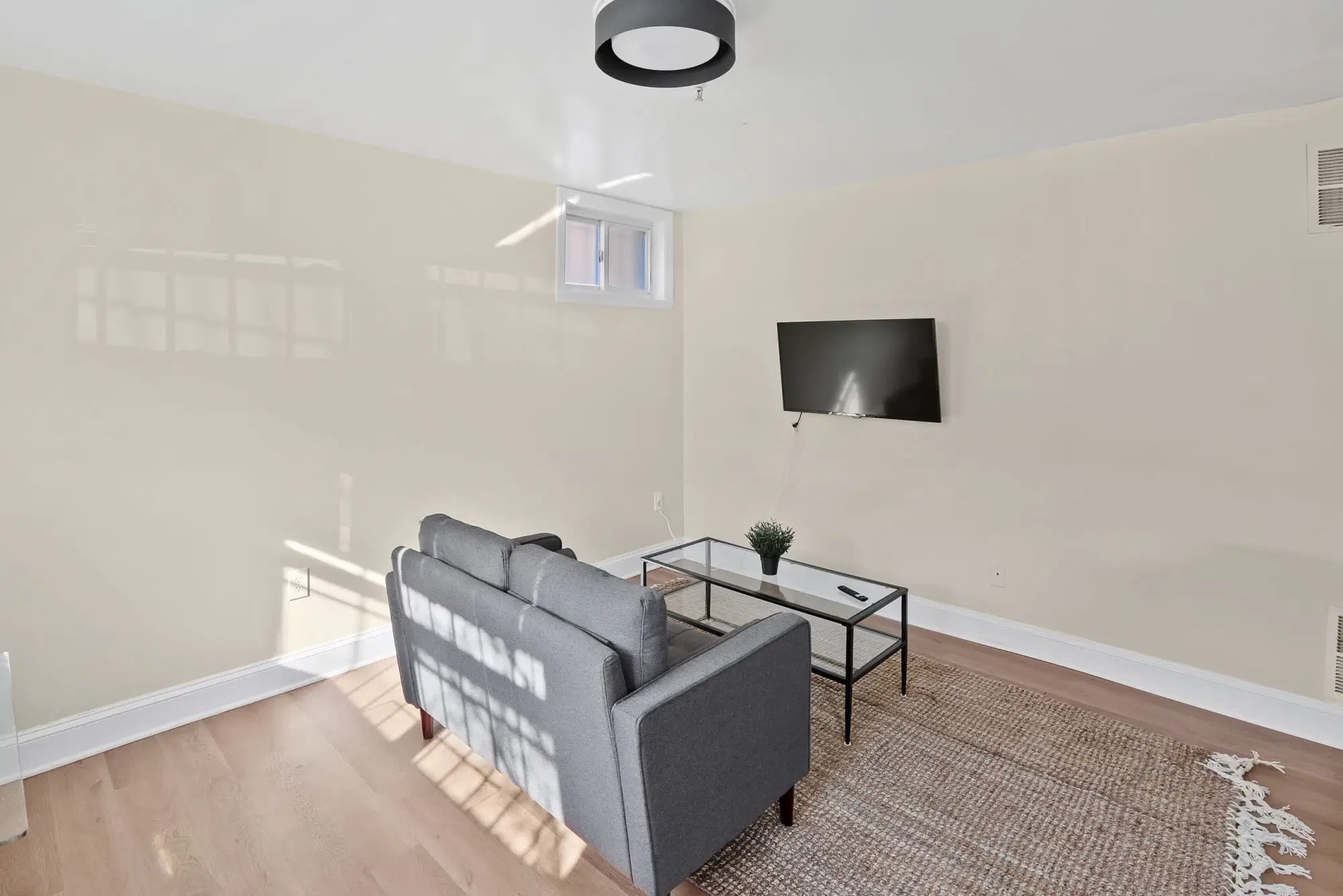 June Homes 20018, Washington DC – Common Area