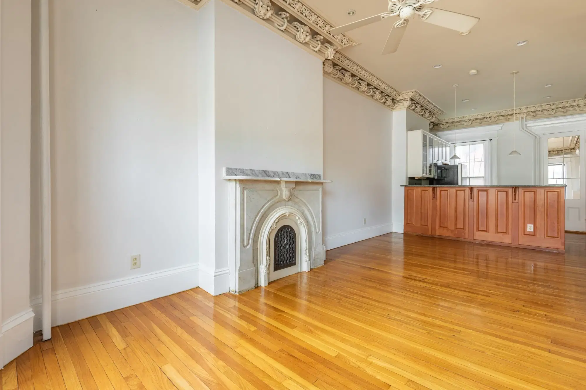 June Homes 02118, Boston – Common Area