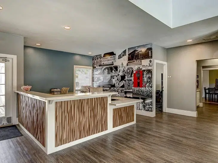 Aggie Station, College Station – Common Area
