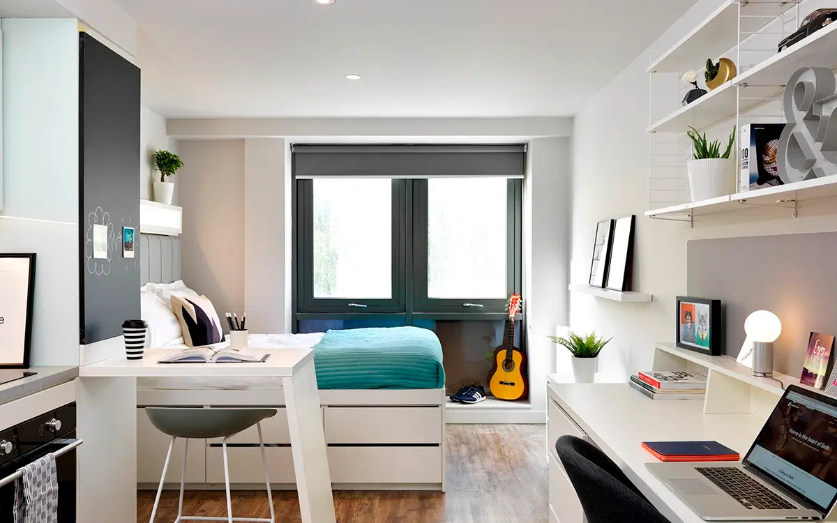 Student Castle Bath, Bath – Austen Studio