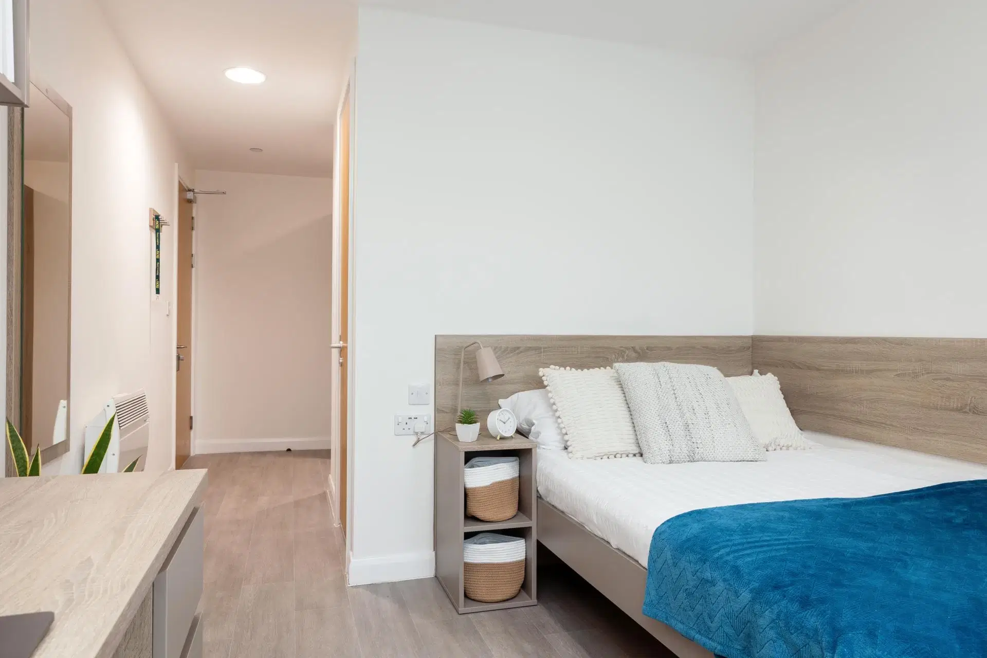 Skyline, Bournemouth – Gold En Suite (Mid Floors)