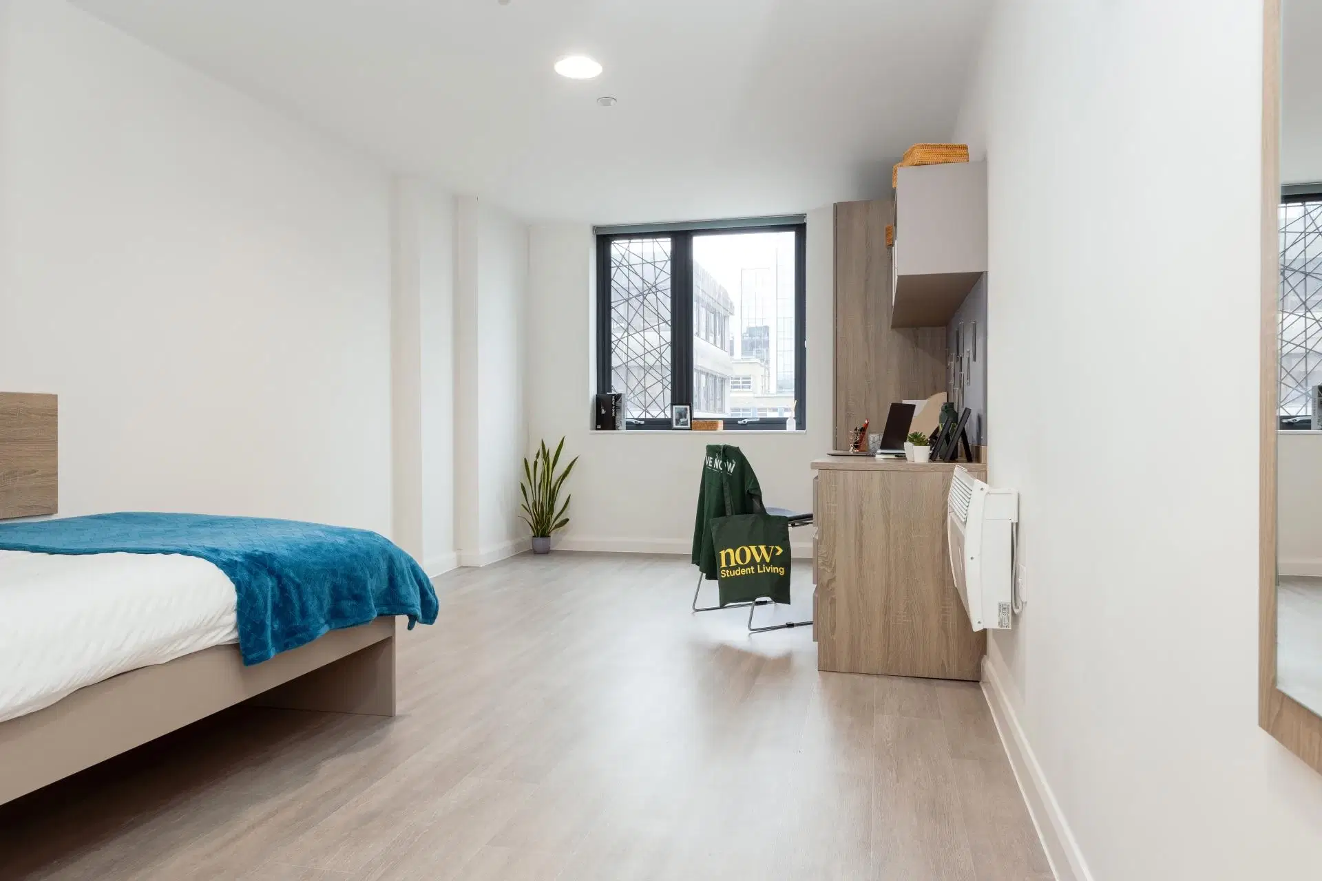 Skyline, Bournemouth – Platinum En Suite (Lower Floors)