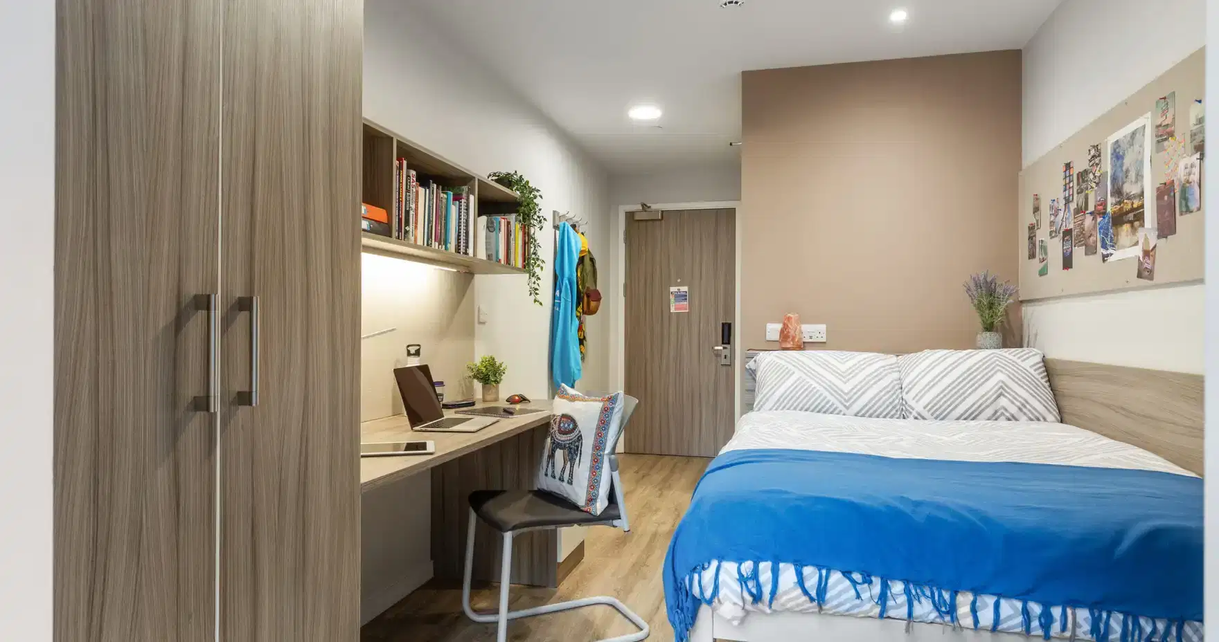 Kaplan Living Brighton, Brighton