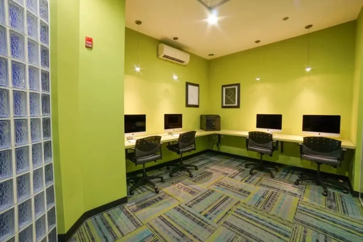 Tailor Lofts, Chicago – Common Area