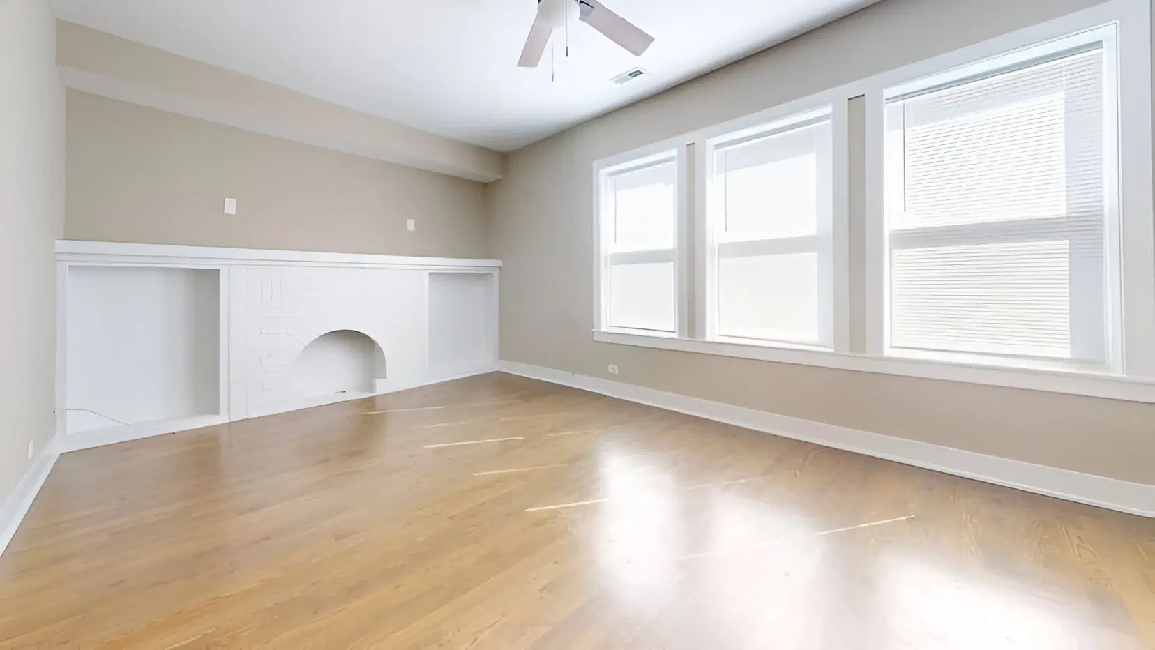 June Homes 60647, Chicago – #1754D: Logan Square